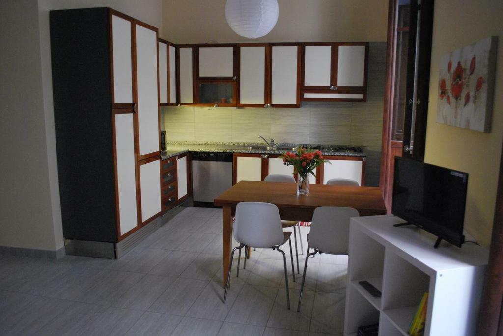 Martihouse Apartment Cagliari Luaran gambar